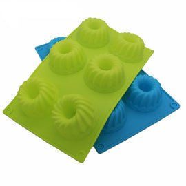 Silicone Bundt Muffin & Cake Molding Pan