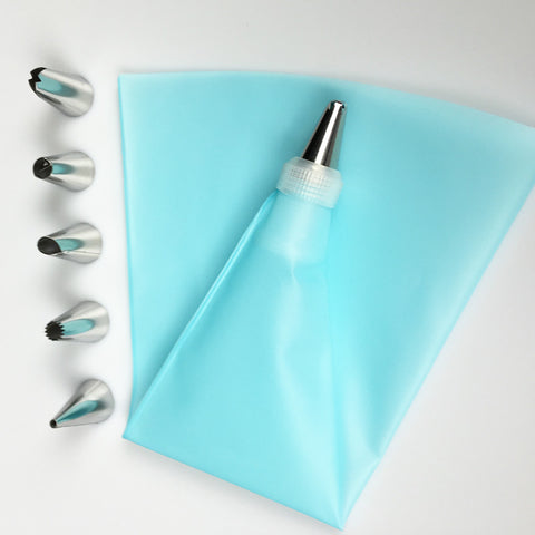 Silicone Icing Piping Cream Pastry Bag + Stainless Steel Nozzle